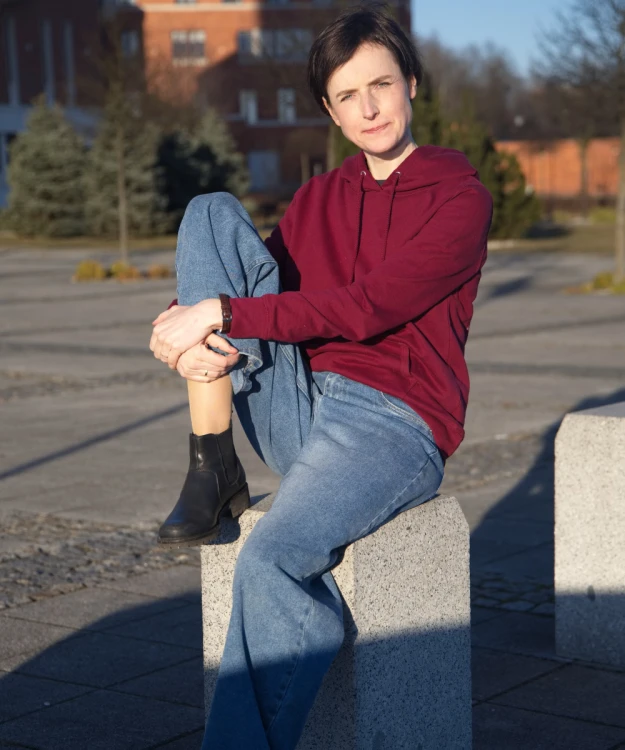 bluza kaptur przod lifestyle